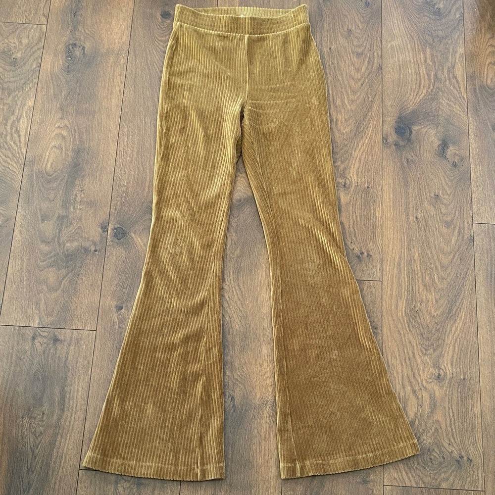Aerie Groove on Velour High Waisted Flare Pants Ribbed Velvet Small Brown Retro